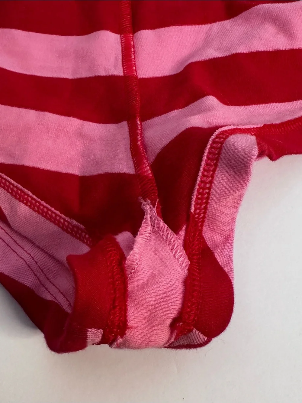 Y2K Victoria’s Secret PINK BoyShorts NWT Size M Red Pink Striped Rare